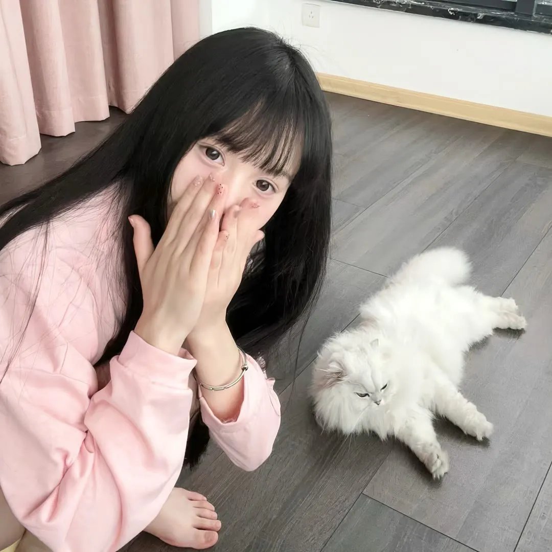 系统赋我双休，震惊女帝老婆